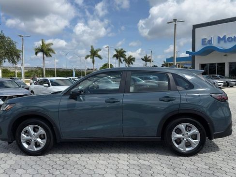 Used 2025 Honda HR-V LX image 3