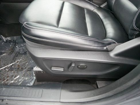 Certified 2024 Ford Escape Platinum image 8