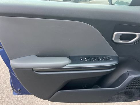 Used 2025 Kia K4 FWD image 18
