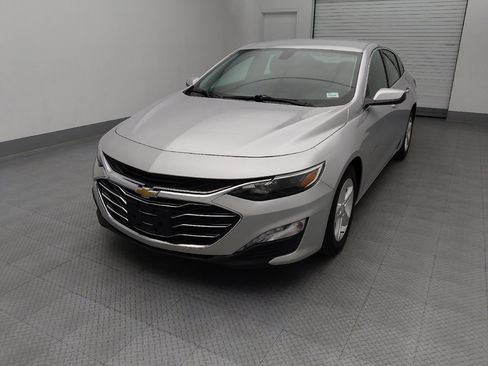Used 2022 Chevrolet Malibu LT FWD image 15