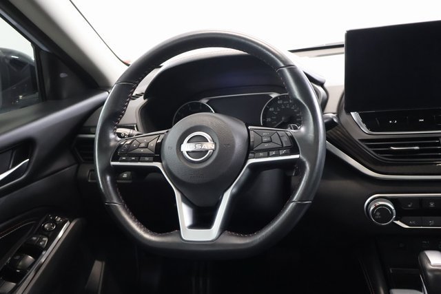 Certified 2023 Nissan Altima 2.5 SR w/ SR Premium Package AWD/4WD image 15