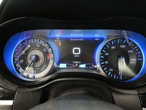 Used 2018 Chrysler 300 S w/ 300S Premium Group image 23