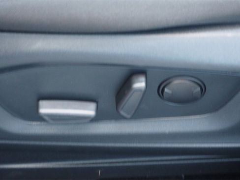 Used 2021 Ford Explorer XLT w/ Class III Trailer Tow Package image 12