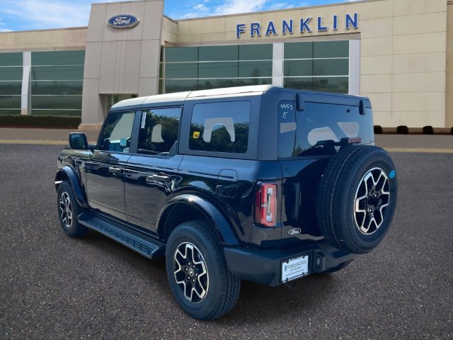 New 2026 Ford Bronco Outer Banks AWD/4WD image 5