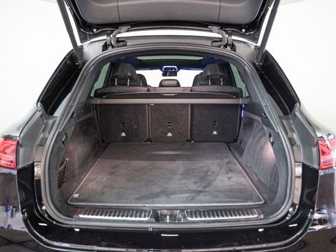 Certified 2023 Mercedes-Benz EQS 450+ SUV w/ Exclusive Trim Package image 6