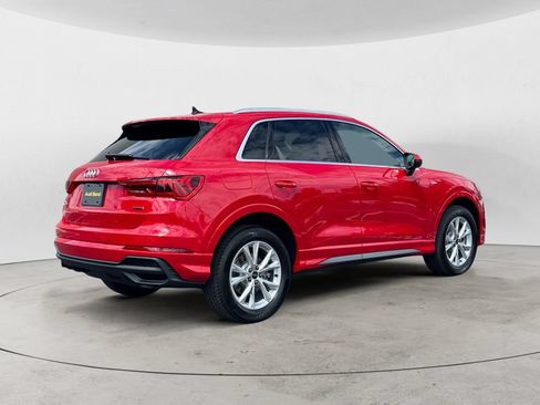 Used 2025 Audi Q3 2.0T Premium Plus w/ Premium Plus Package AWD/4WD image 5