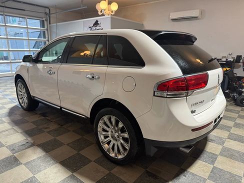 Used 2014 Lincoln MKX Sport Utility 4D w/ Equipment Group 102A image 11