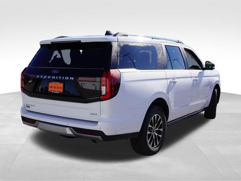 Certified 2025 Ford Expedition Max Platinum AWD/4WD image 5
