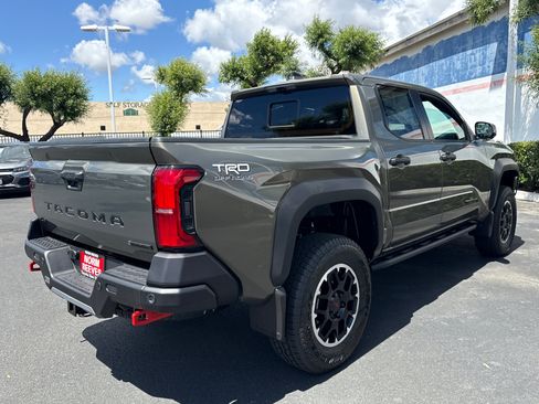 New 2026 Toyota Tacoma TRD Off-Road AWD/4WD image 13