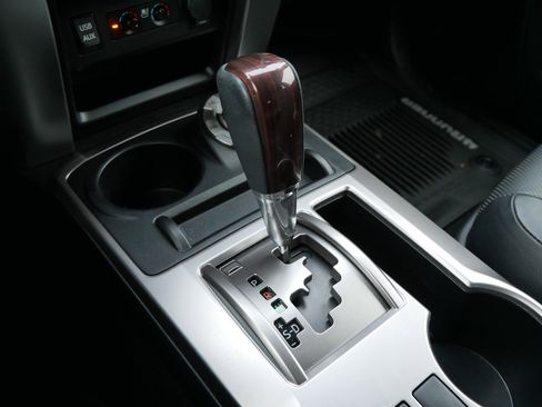 Used 2019 Toyota 4Runner Limited image 24