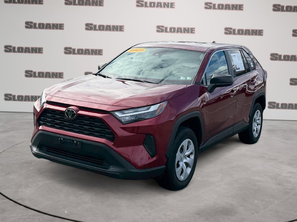 Used 2025 Toyota RAV4 LE AWD/4WD image 1