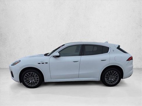 Used 2024 Maserati Grecale GT image 8