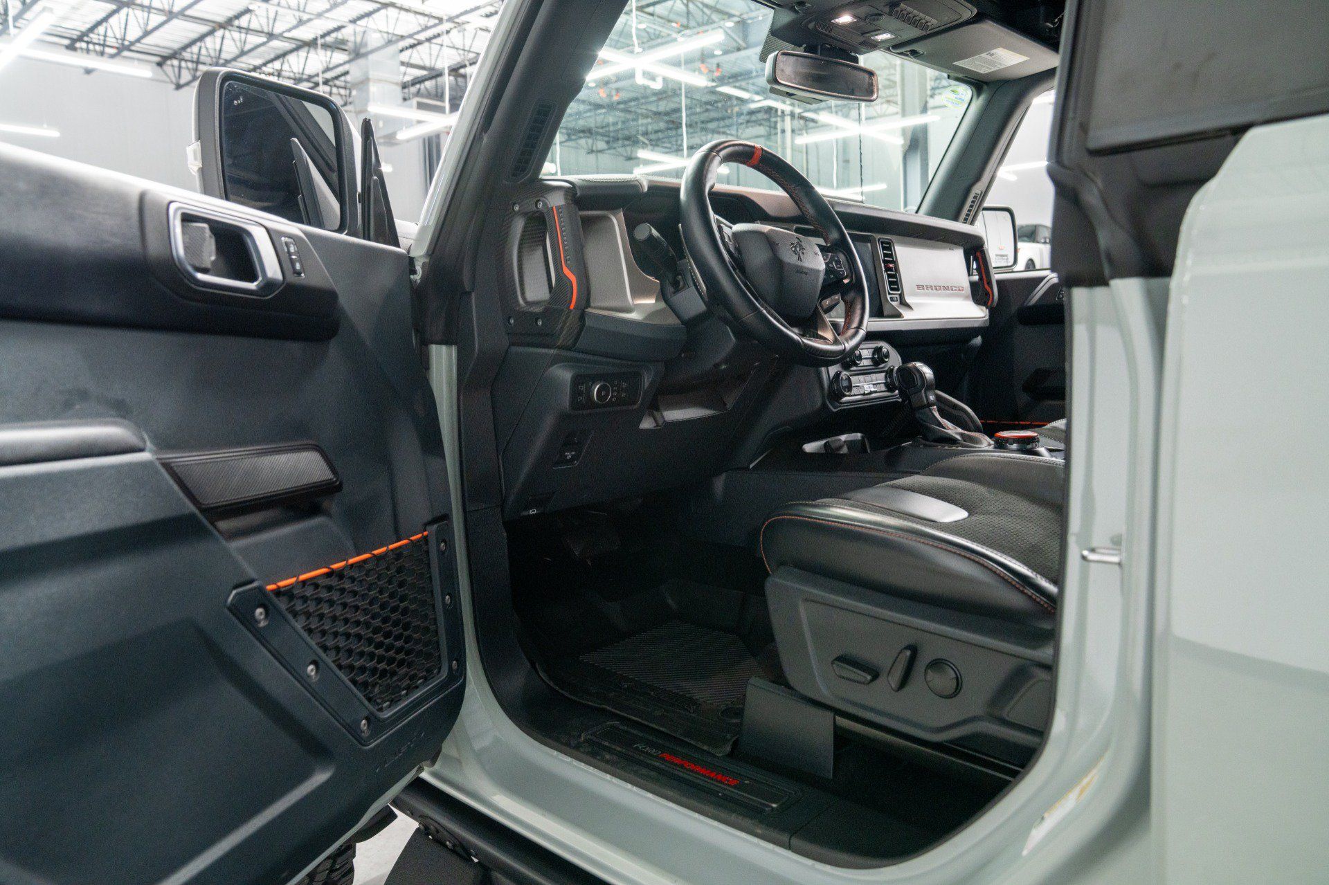Used 2024 Ford Bronco Raptor w/ Interior Carbon Fiber Pack 6 AWD/4WD image 43