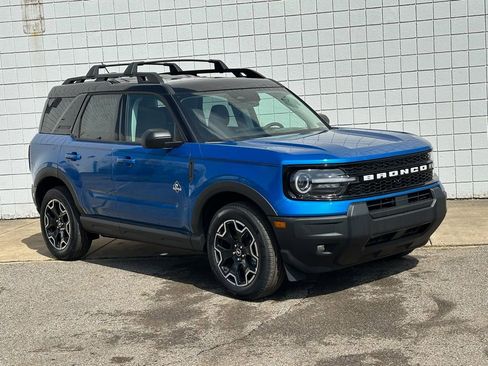 New 2025 Ford Bronco Sport Outer Banks AWD/4WD image 29