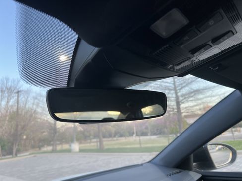 Certified 2025 Volkswagen Jetta Sport FWD image 25