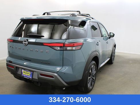 New 2026 Nissan Pathfinder Platinum image 4