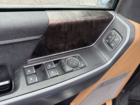 Used 2024 Ford F150 Lariat AWD/4WD image 14