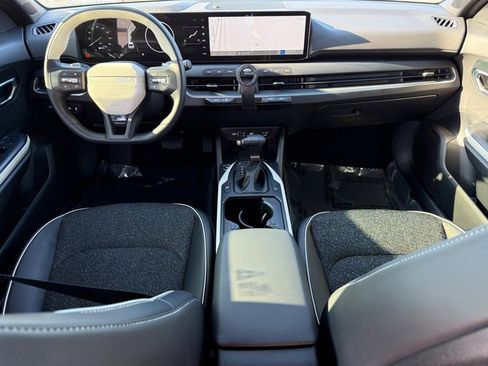 Used 2025 Kia K4 GT-Line w/ GT-Line Sunroof Package image 13