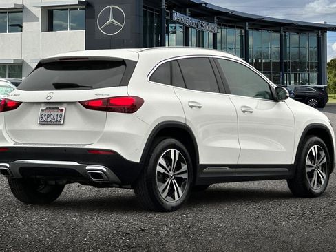 Certified 2025 Mercedes-Benz GLA 250 4MATIC image 4