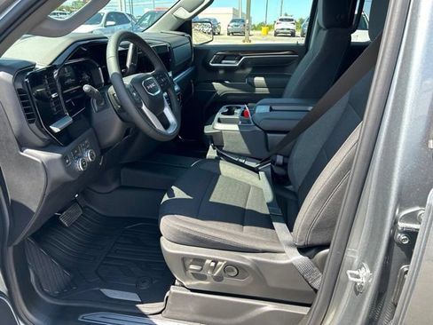 New 2026 GMC Sierra 1500 SLE w/ Preferred Package AWD/4WD image 6