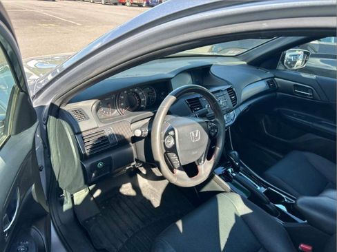 Used 2017 Honda Accord Sport Special Edition image 5