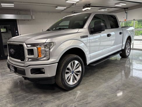 Used 2018 Ford F150 XL w/ Equipment Group 101A Mid AWD/4WD image 4