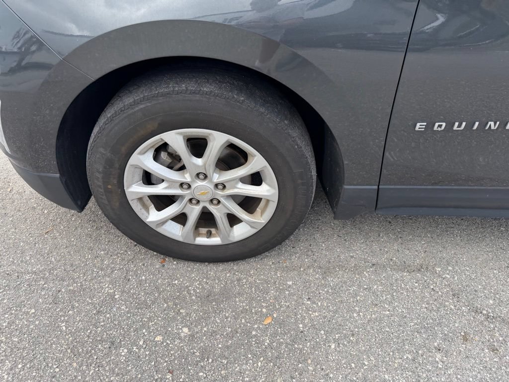 Used 2018 Chevrolet Equinox LS FWD image 10