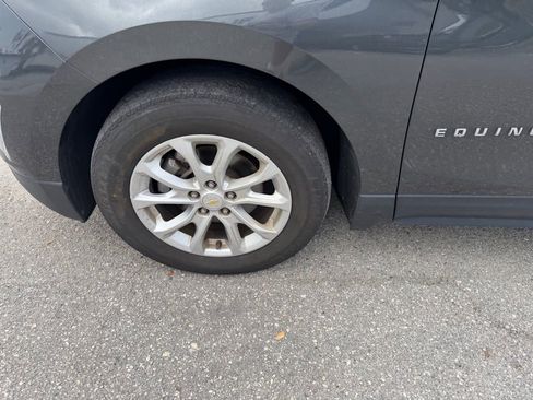 Used 2018 Chevrolet Equinox LS FWD image 10