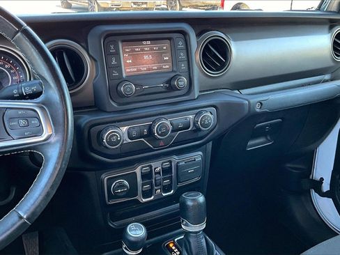 Used 2020 Jeep Gladiator Sport w/ Quick Order Package 24S image 6