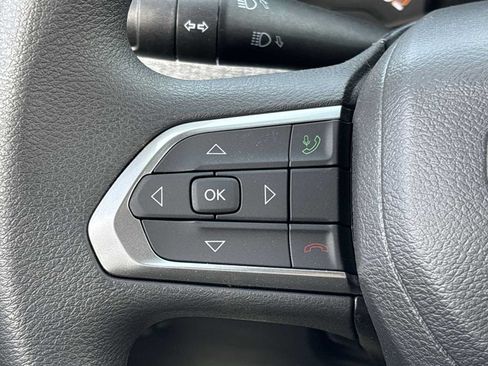 Used 2025 Jeep Compass Sport AWD/4WD image 27
