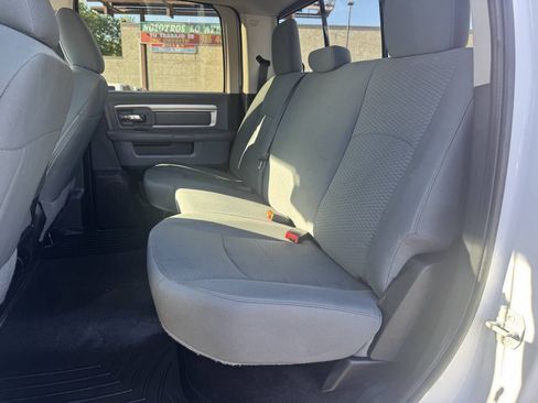 Used 2015 RAM 3500 SLT AWD/4WD image 17