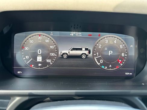Used 2022 Land Rover Defender 110 S AWD/4WD image 23