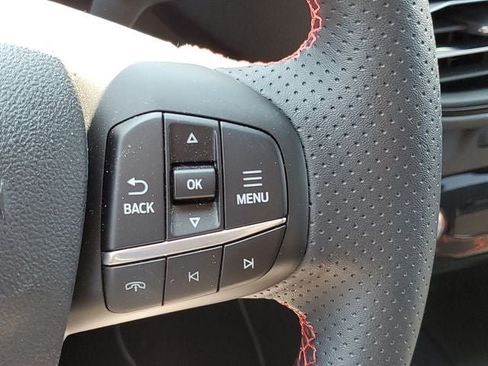 Used 2024 Ford Escape ST-Line w/ Tech Pack #1 AWD/4WD image 11