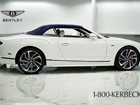 Used 2025 Bentley Continental GT Speed image 24