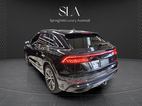 Used 2021 Audi Q8 Prestige AWD/4WD image 5