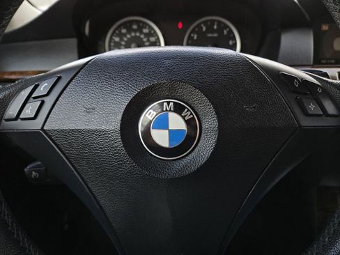 Used 2007 BMW 530i Sedan image 23