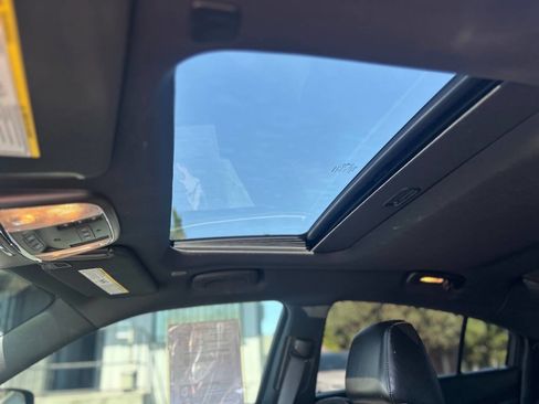 Used 2020 Dodge Charger Scat Pack RWD image 17