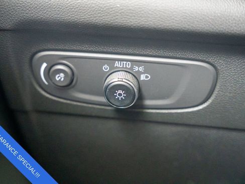 Used 2023 Buick Envision Essence w/ Sport Touring Package image 23