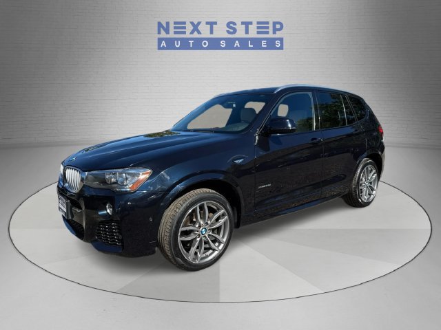 Used 2017 BMW X3 xDrive28i AWD/4WD image 3