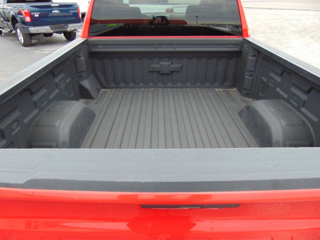 Used 2019 Chevrolet Silverado 1500 RST w/ True North Edition AWD/4WD image 8