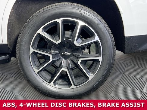 Used 2021 Chevrolet Tahoe RST w/ Luxury Package image 37