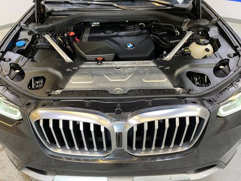Used 2022 BMW X3 xDrive30i AWD/4WD image 9
