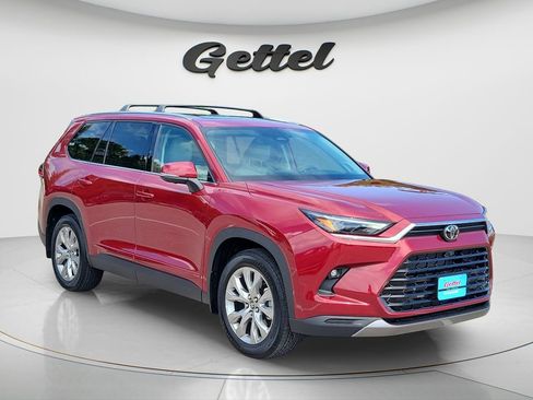 Certified 2026 Toyota Grand Highlander AWD image 3