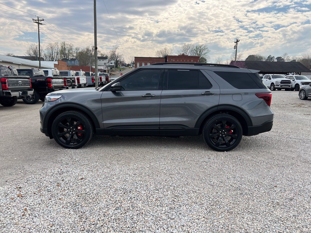 Used 2022 Ford Explorer ST w/ Equipment Group 401A AWD/4WD image 5