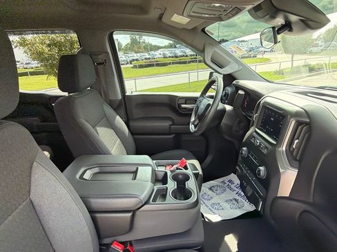Used 2024 Chevrolet Silverado 1500 Custom w/ Rally Edition AWD/4WD image 27