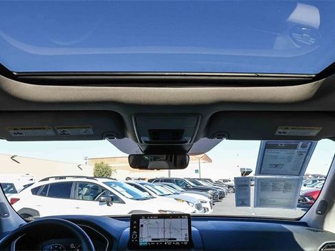 Used 2023 Honda Pilot Elite image 17