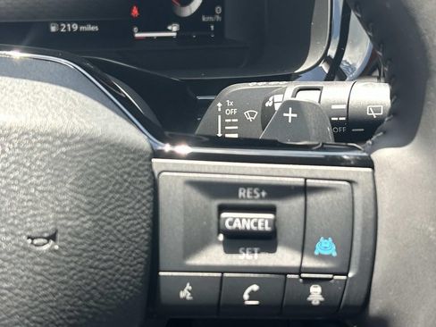 New 2026 Nissan Pathfinder SL w/ SL Premium Package (P04) AWD/4WD image 31