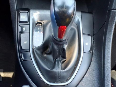 Used 2020 Hyundai Veloster Turbo Ultimate FWD image 17