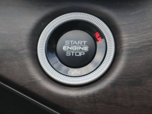 New 2025 Jeep Grand Cherokee L Limited image 12