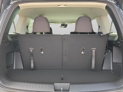 New 2026 Hyundai Santa Fe SE image 8